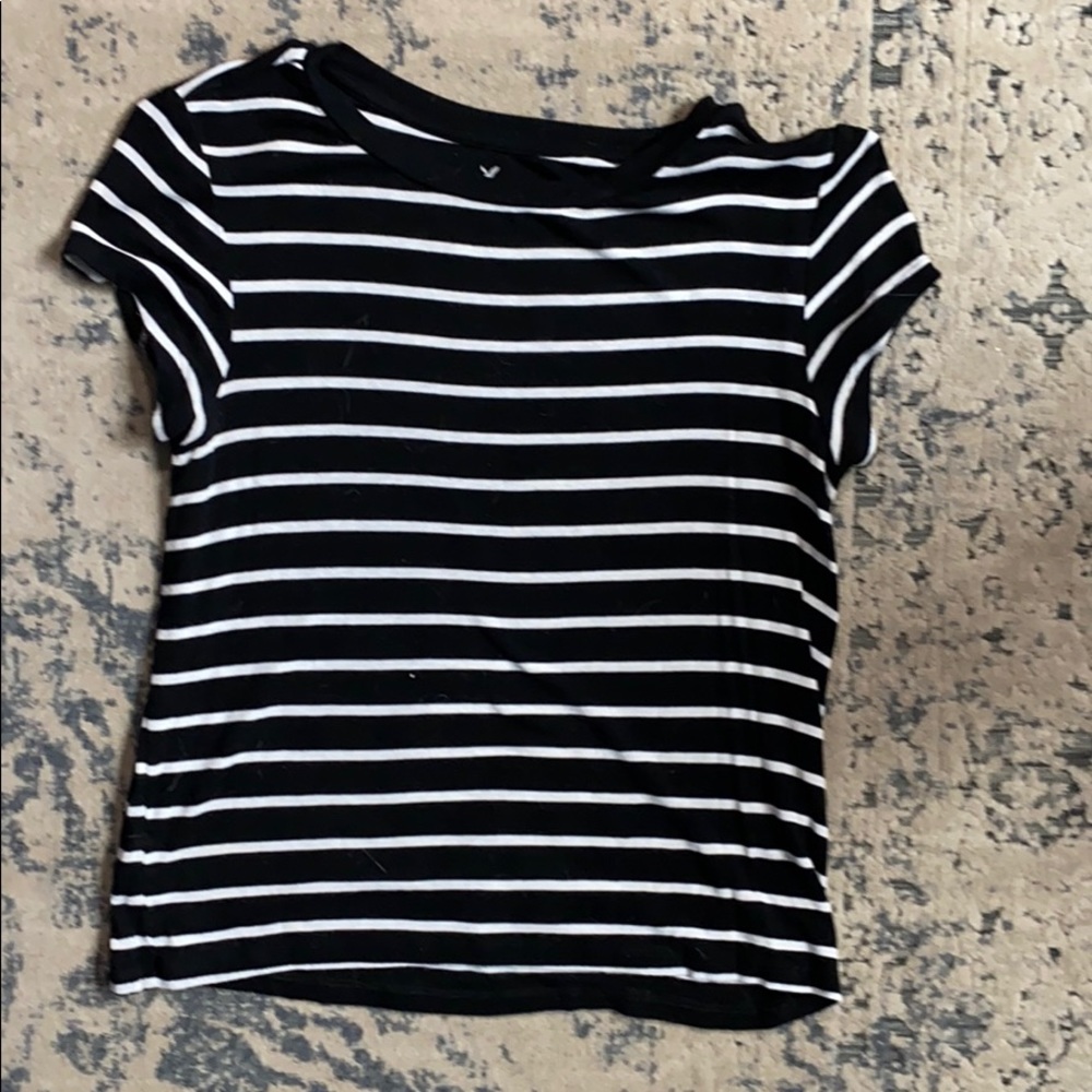 American Eagle Striped Cropped T-shirt